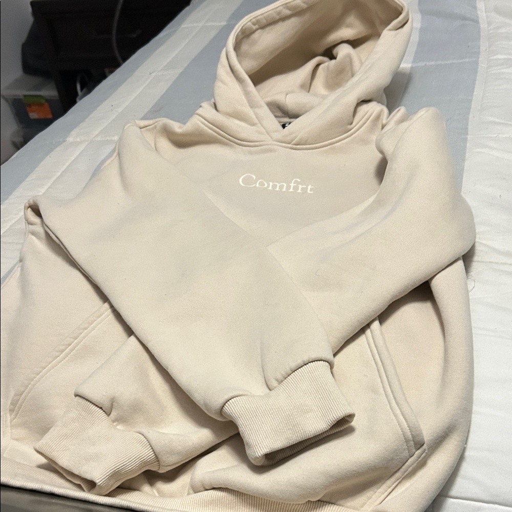 Comfrt Women's Cozy Cream Hoodie